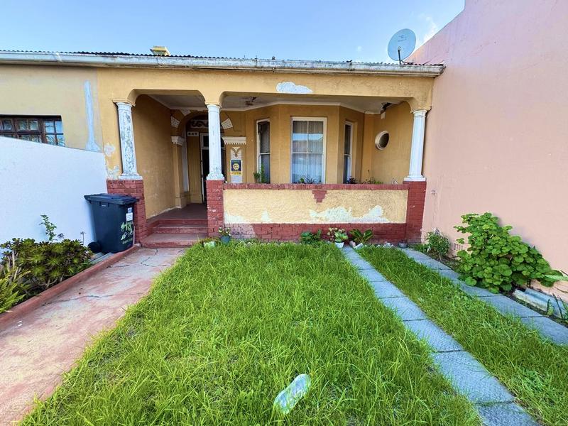 2 Bedroom Property for Sale in Observatory Western Cape